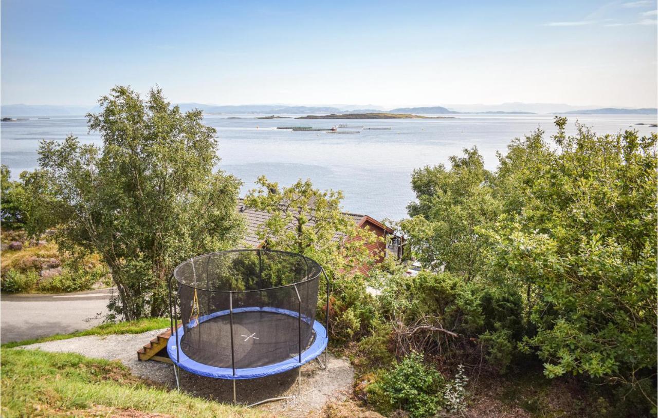 Amazing Home In Nedstrand With 5 Bedrooms, Sauna And Wifi エクステリア 写真
